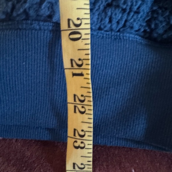 SO Goods For Life Women's Navy Star Puffer Jacket sz M Like NEW - Picture 7 of 10